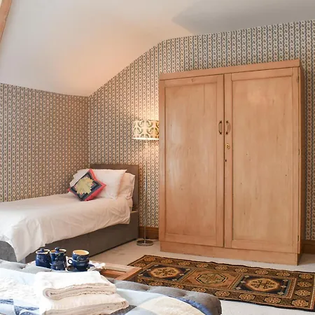 بيت للعطل Hillside House *